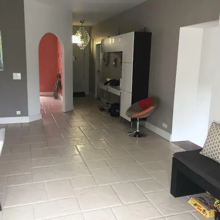 Maison De Charme Avec Piscine Carbon-Blanc