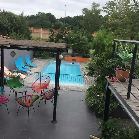 Maison De Charme Avec Piscine Feriehus *